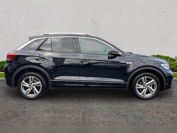 Used Volkswagen T-Roc 2025 for sale - 76679395: Photo