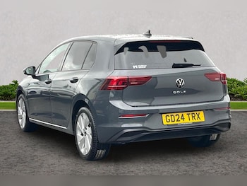 Used Volkswagen Golf 2024 for sale - 76677173: Photo