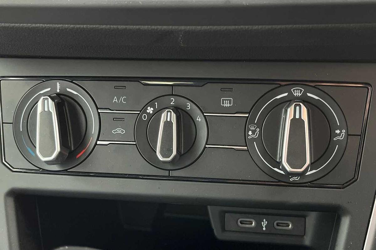 Used Volkswagen Polo 2024 for sale - 77542153: Photo 14