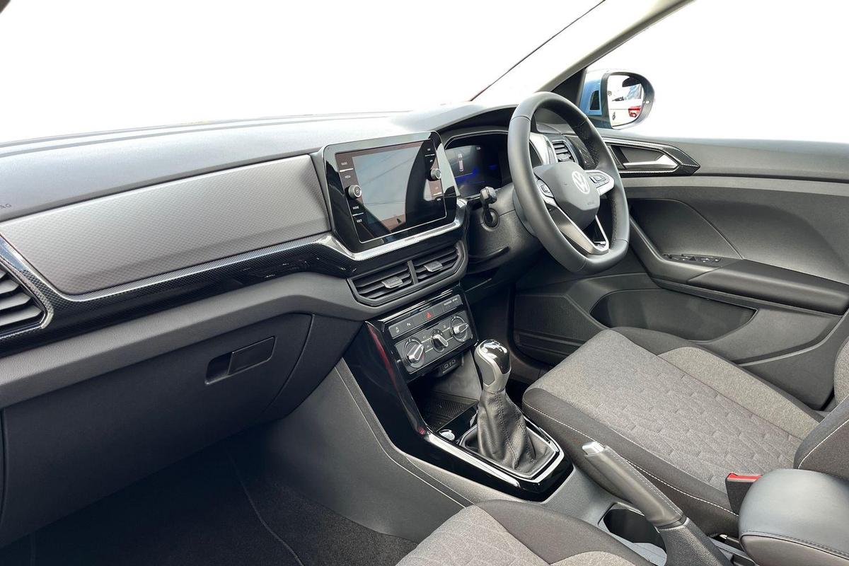 Used Volkswagen T-Cross 2026 for sale - 78005472: Photo 2