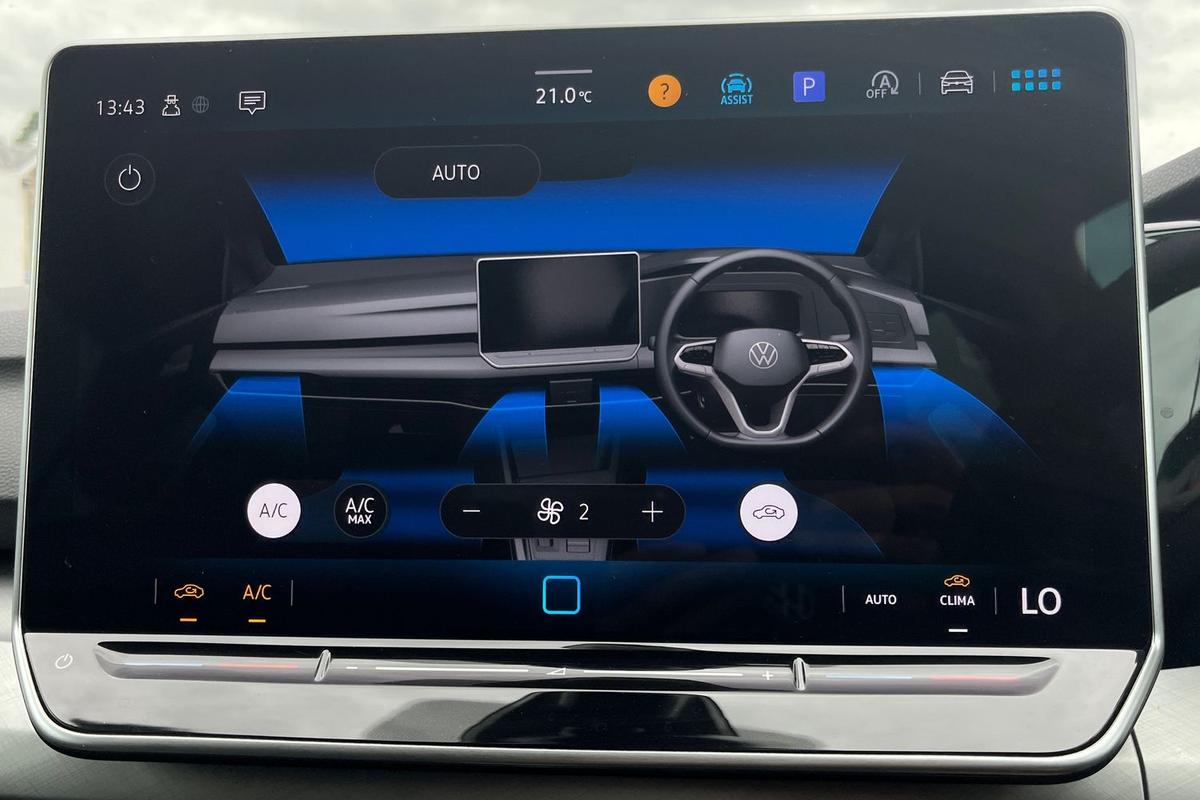 Used Volkswagen Golf 2024 for sale - 76678789: Photo 14