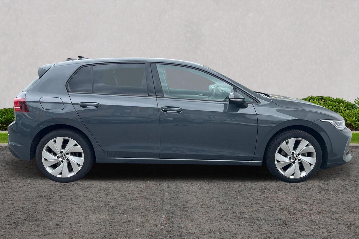 Used Volkswagen Golf 2024 for sale - 76678789: Photo 4