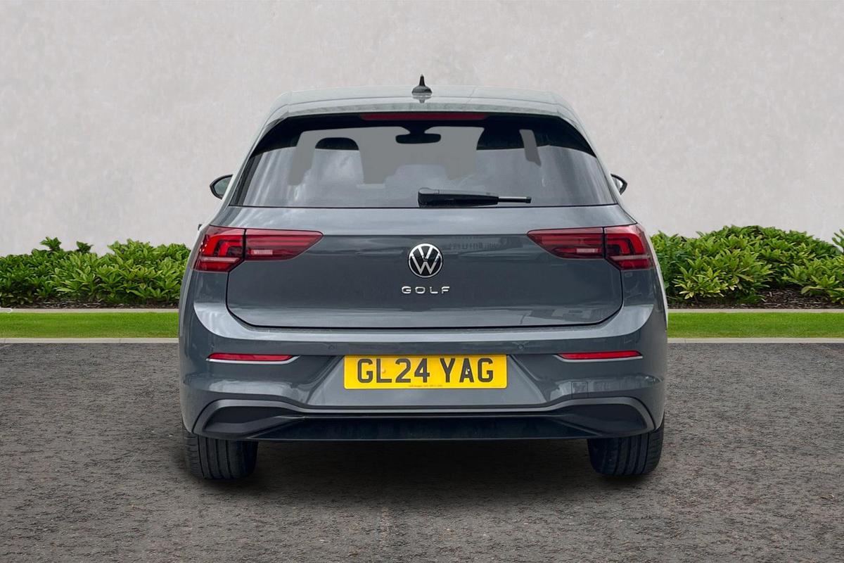 Used Volkswagen Golf 2024 for sale - 76678789: Photo 9