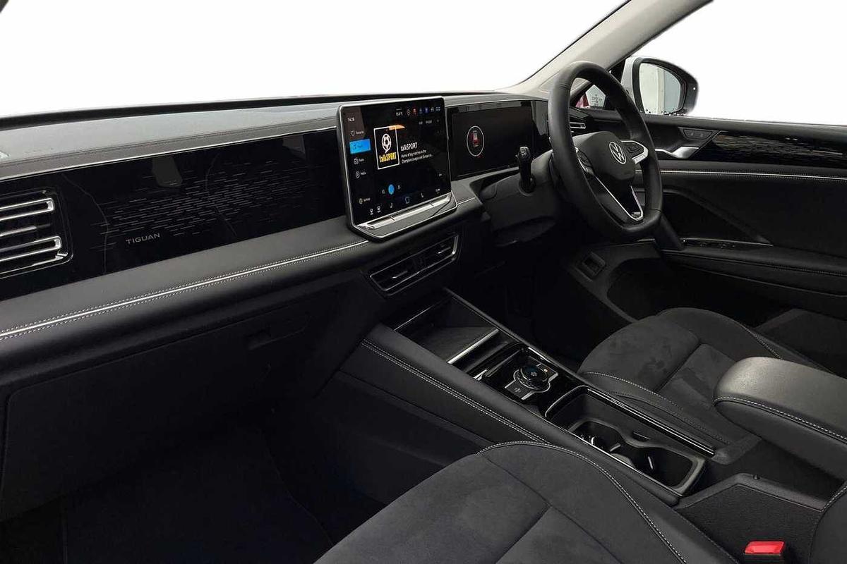 Used Volkswagen Tiguan 2025 for sale - 77542413: Photo 2