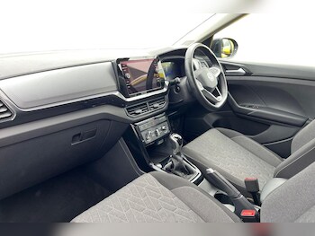 Used Volkswagen T-Cross 2024 for sale - 76677393: Photo