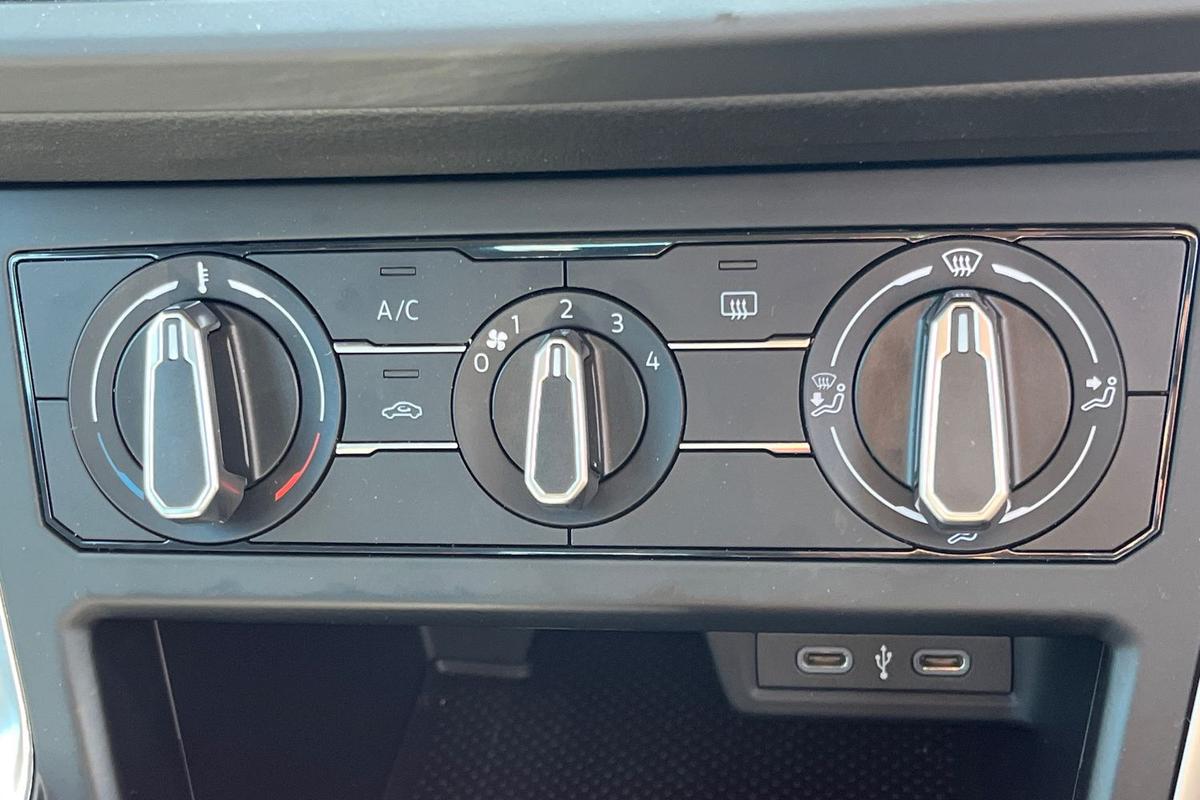 Used Volkswagen Polo 2024 for sale - 76676583: Photo 14