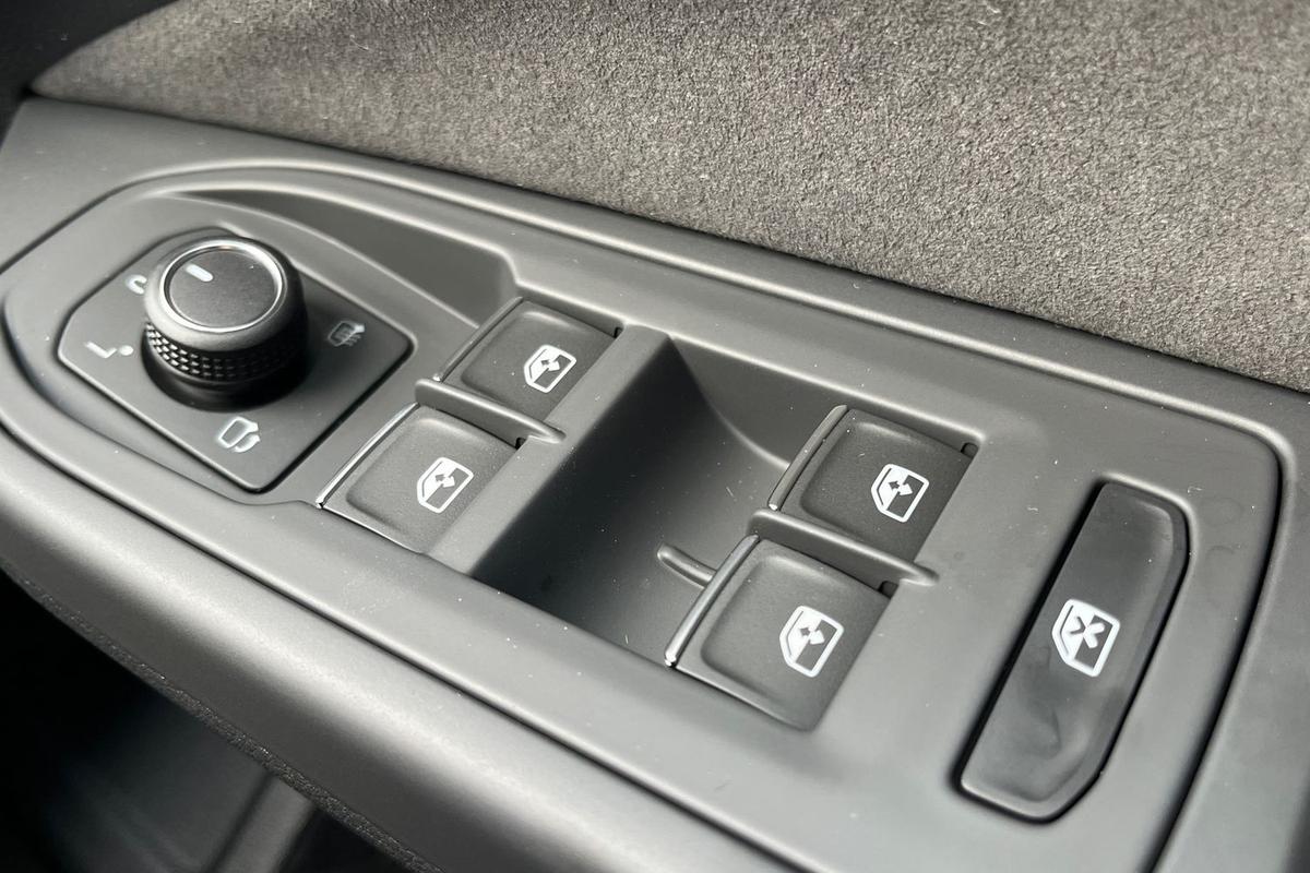 Used Volkswagen Golf 2025 for sale - 76678695: Photo 17