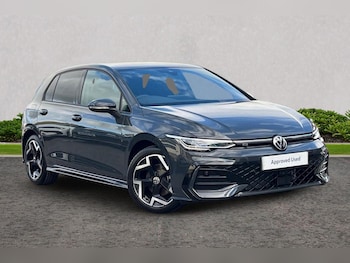 Used Volkswagen Golf 2025 for sale - 76678695: Photo