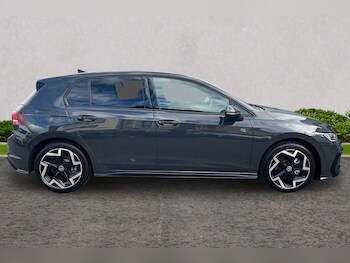 Used Volkswagen Golf 2025 for sale - 76678695: Photo