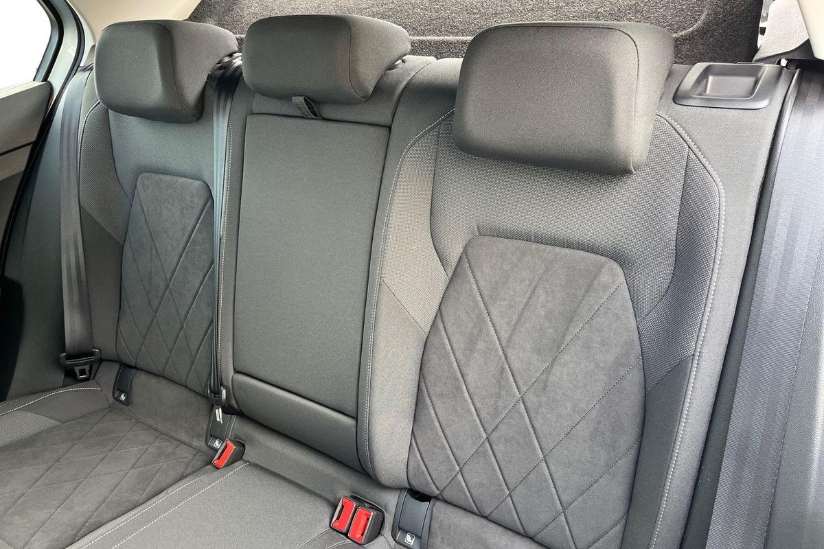 Used Volkswagen Golf 2023 for sale - 76676643: Photo 19