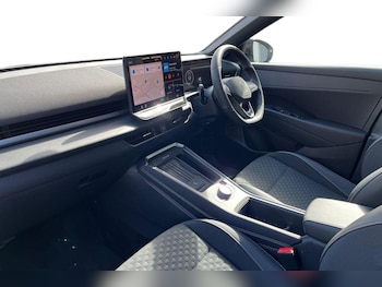 Used Volkswagen T-Roc 2026 for sale - 78366016: Photo