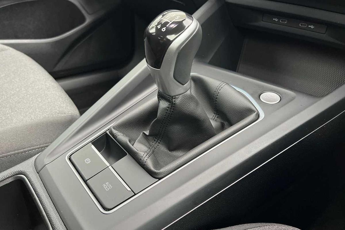 Used Volkswagen Golf 2024 for sale - 77542342: Photo 10