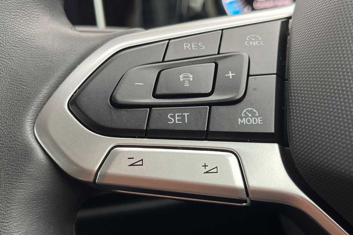 Used Volkswagen Golf 2024 for sale - 77542342: Photo 18