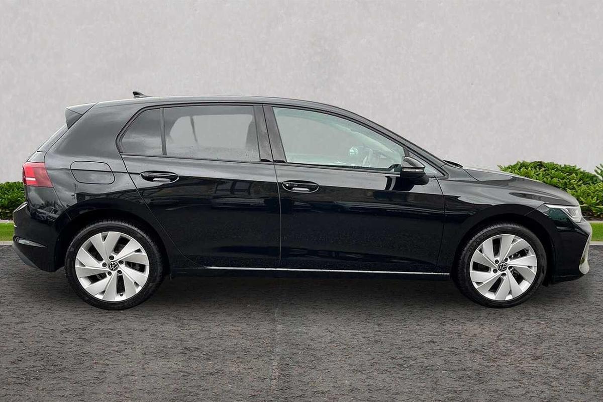 Used Volkswagen Golf 2024 for sale - 77542342: Photo 4