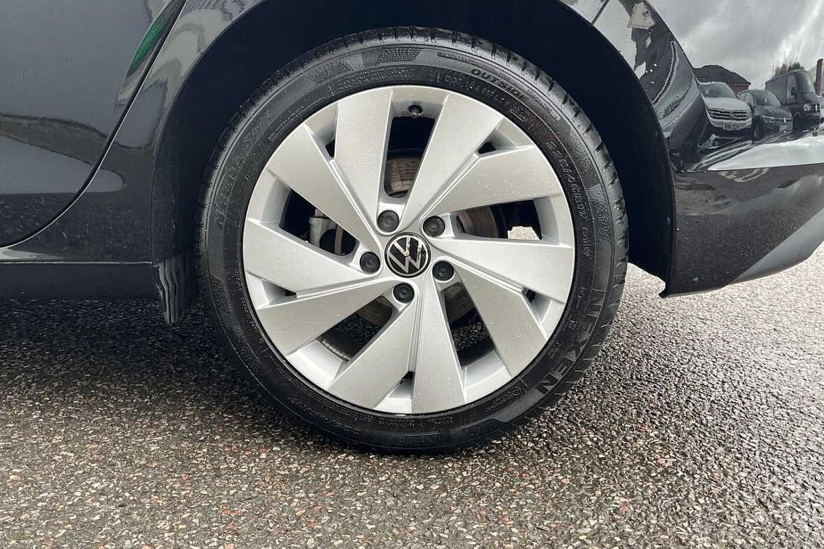 Used Volkswagen Golf 2024 for sale - 77542342: Photo 5