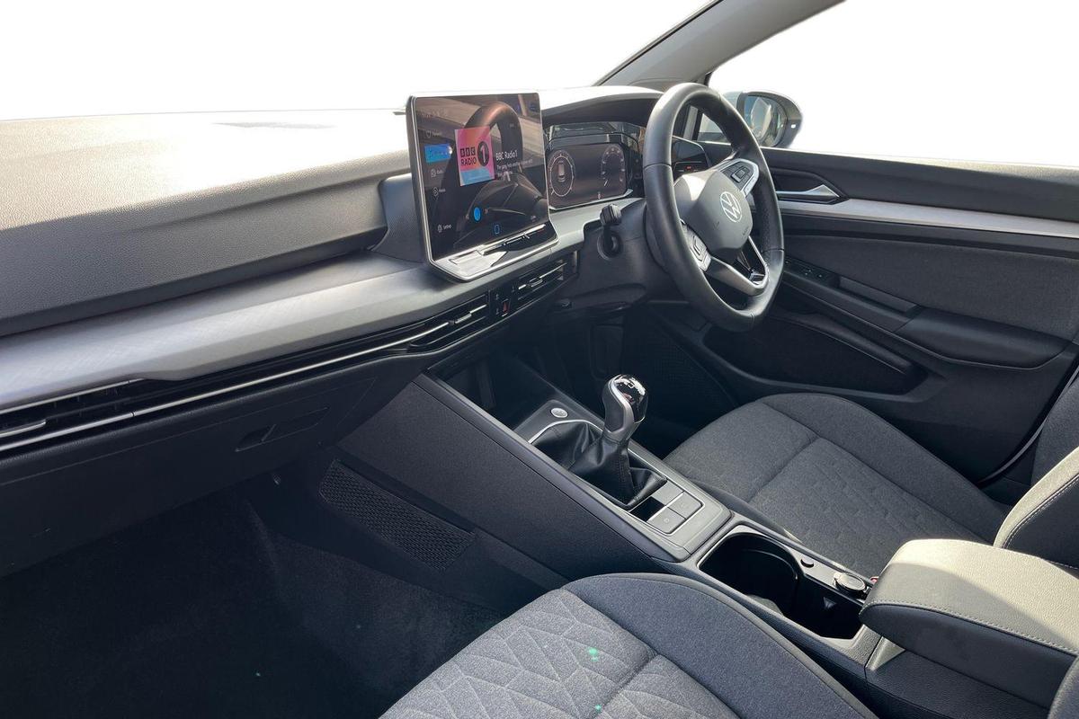 Used Volkswagen Golf 2025 for sale - 78148997: Photo 2