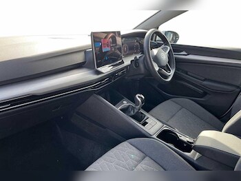 Used Volkswagen Golf 2025 for sale - 78148997: Photo