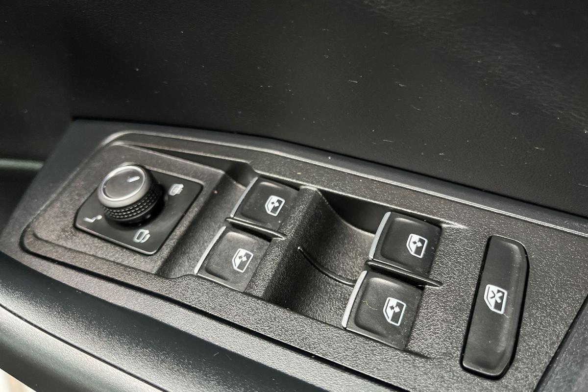 Used Volkswagen T-Roc 2025 for sale - 77542176: Photo 17