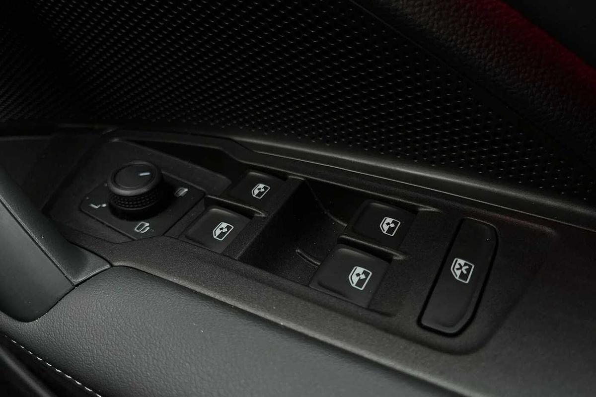 Used Volkswagen Tiguan 2024 for sale - 77542374: Photo 17