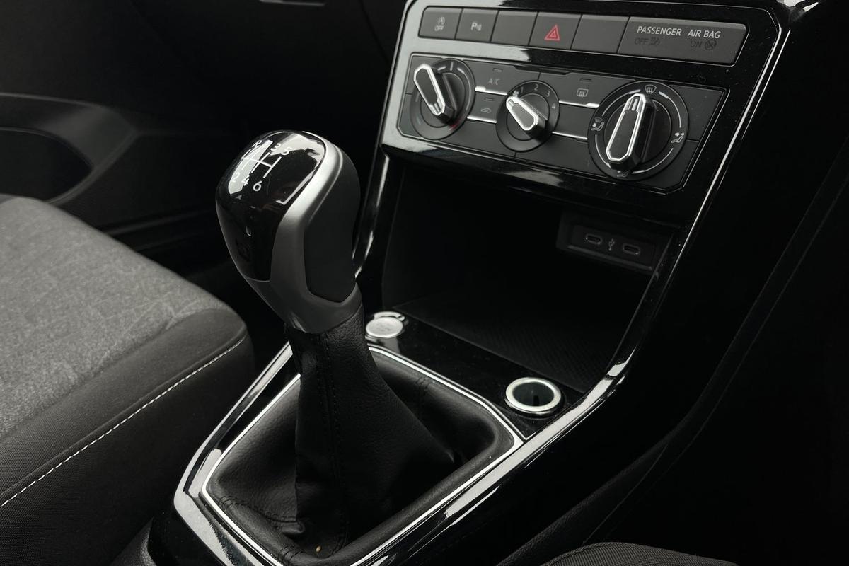 Used Volkswagen T-Cross 2024 for sale - 76677810: Photo 10