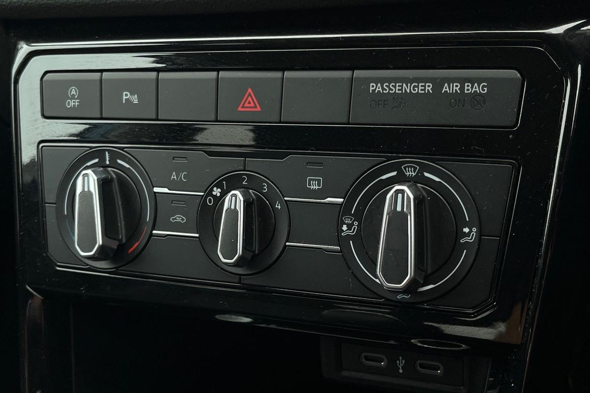 Used Volkswagen T-Cross 2024 for sale - 76677810: Photo 14