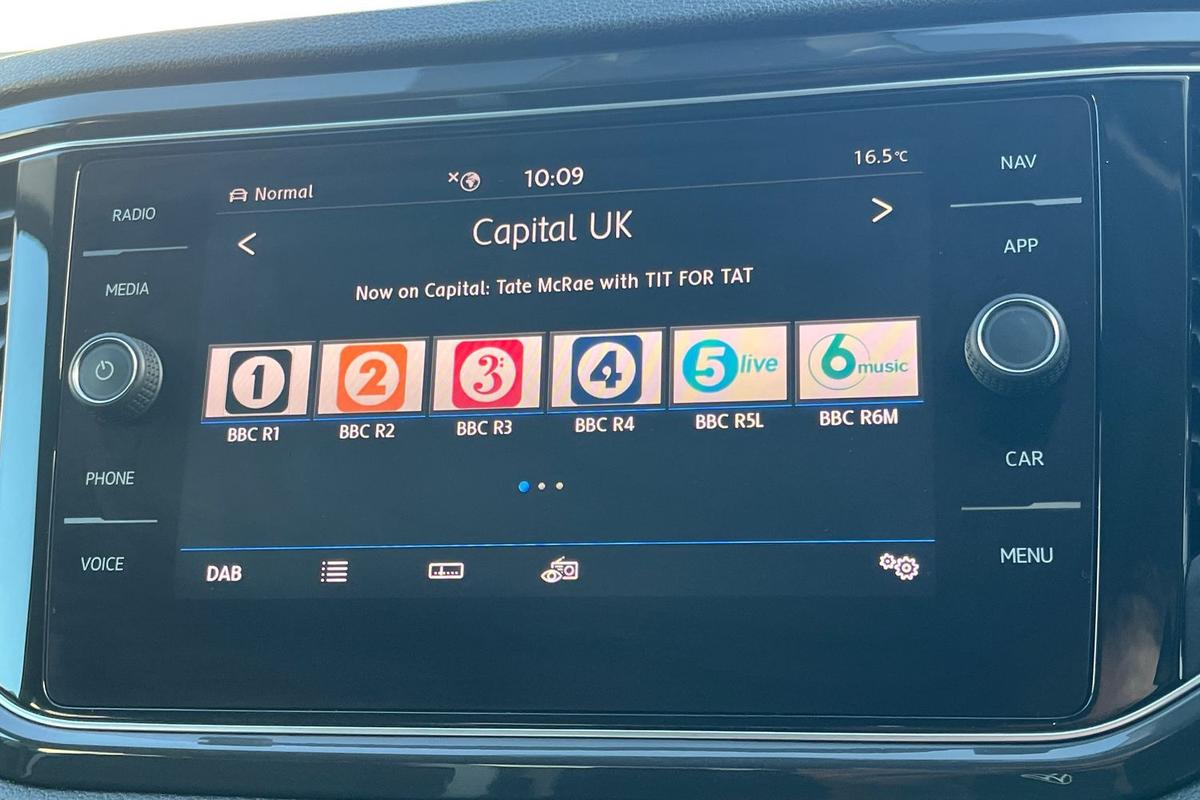 Used Volkswagen T-Roc 2018 for sale - 76673634: Photo 11