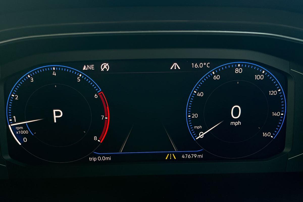 Used Volkswagen T-Roc 2018 for sale - 76673634: Photo 16