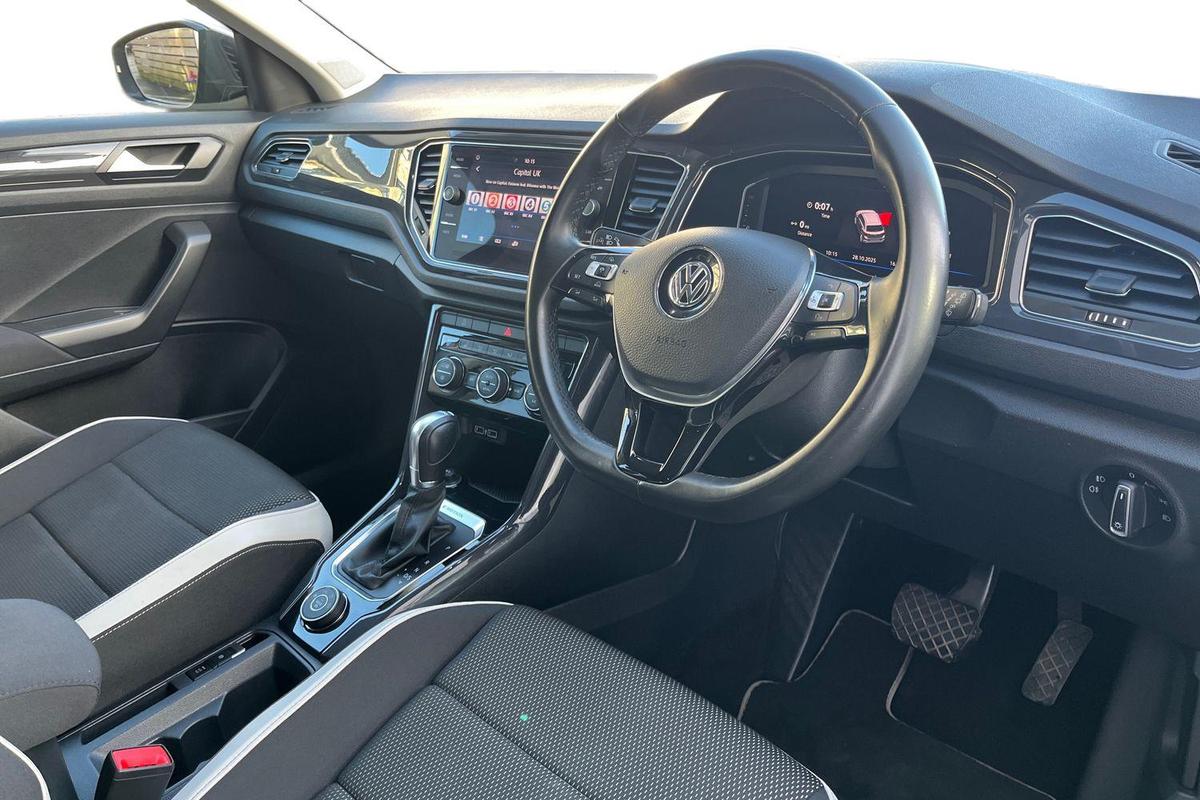 Used Volkswagen T-Roc 2018 for sale - 76673634: Photo 6