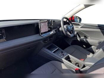 Used Volkswagen Tiguan 2024 for sale - 76677781: Photo