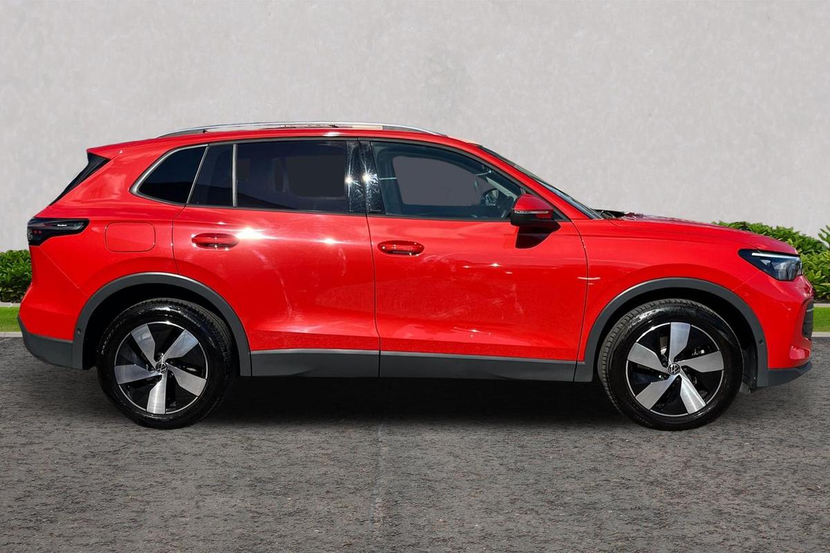 Used Volkswagen Tiguan 2024 for sale - 76677781: Photo 4