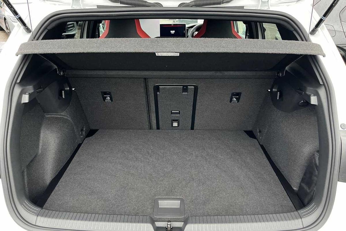 Used Volkswagen Golf 2025 for sale - 77542196: Photo 20