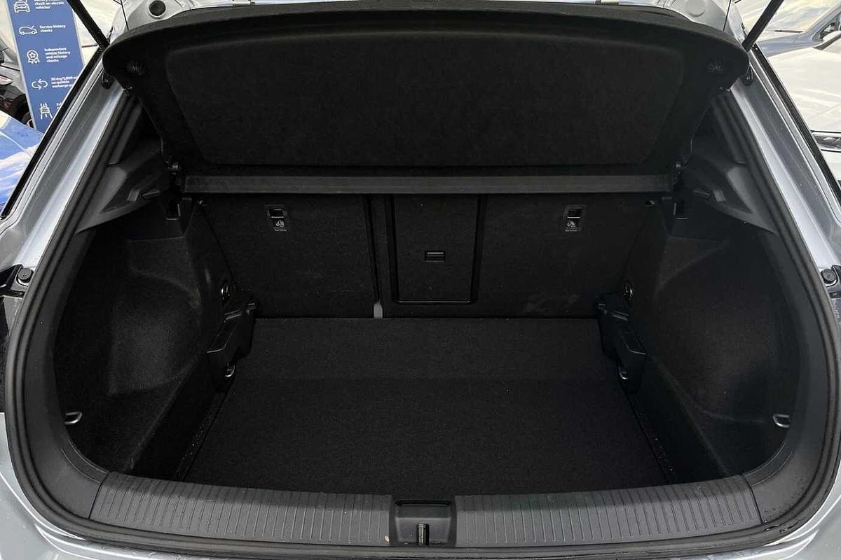 Used Volkswagen T-Roc 2025 for sale - 77542173: Photo 20