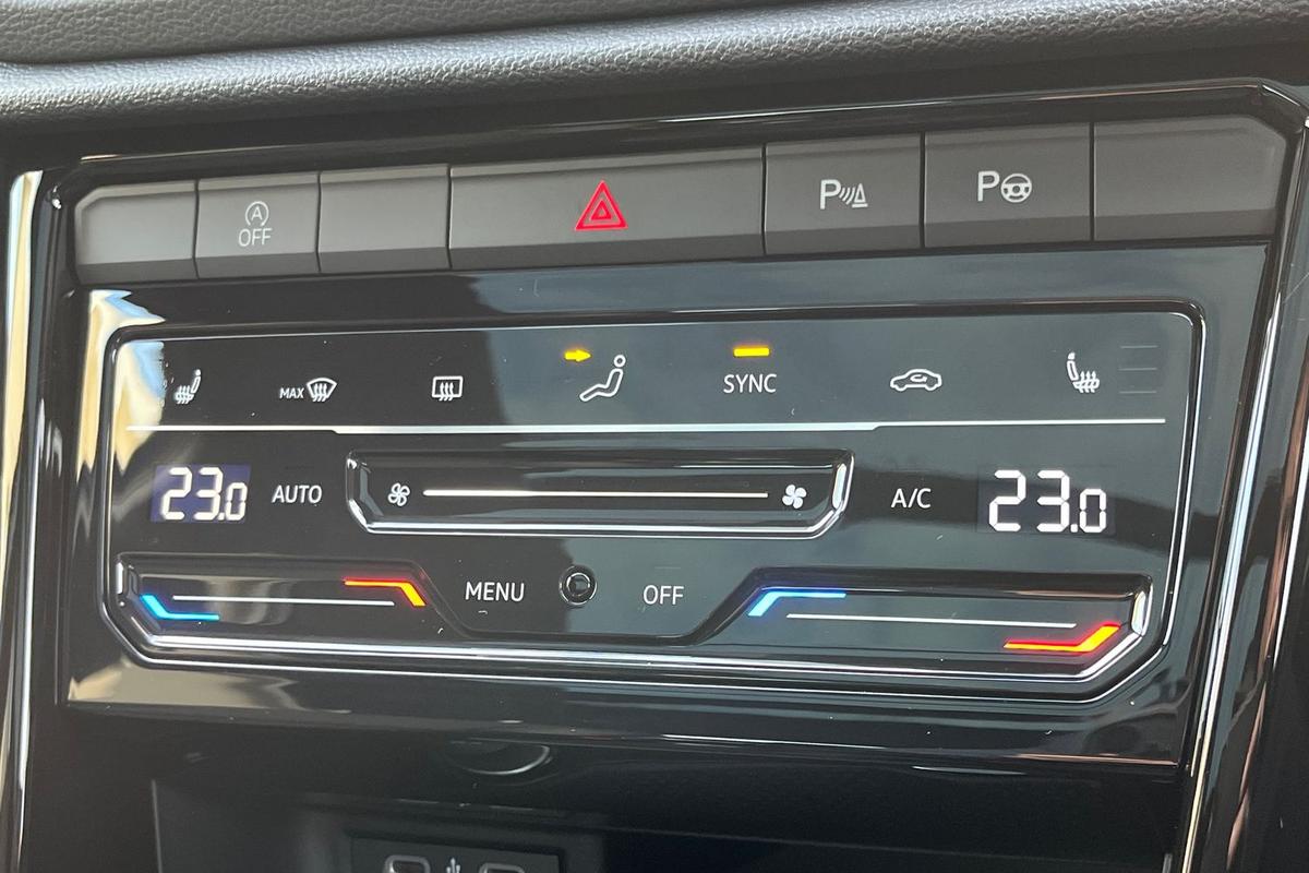 Used Volkswagen T-Roc 2025 for sale - 77542195: Photo 14