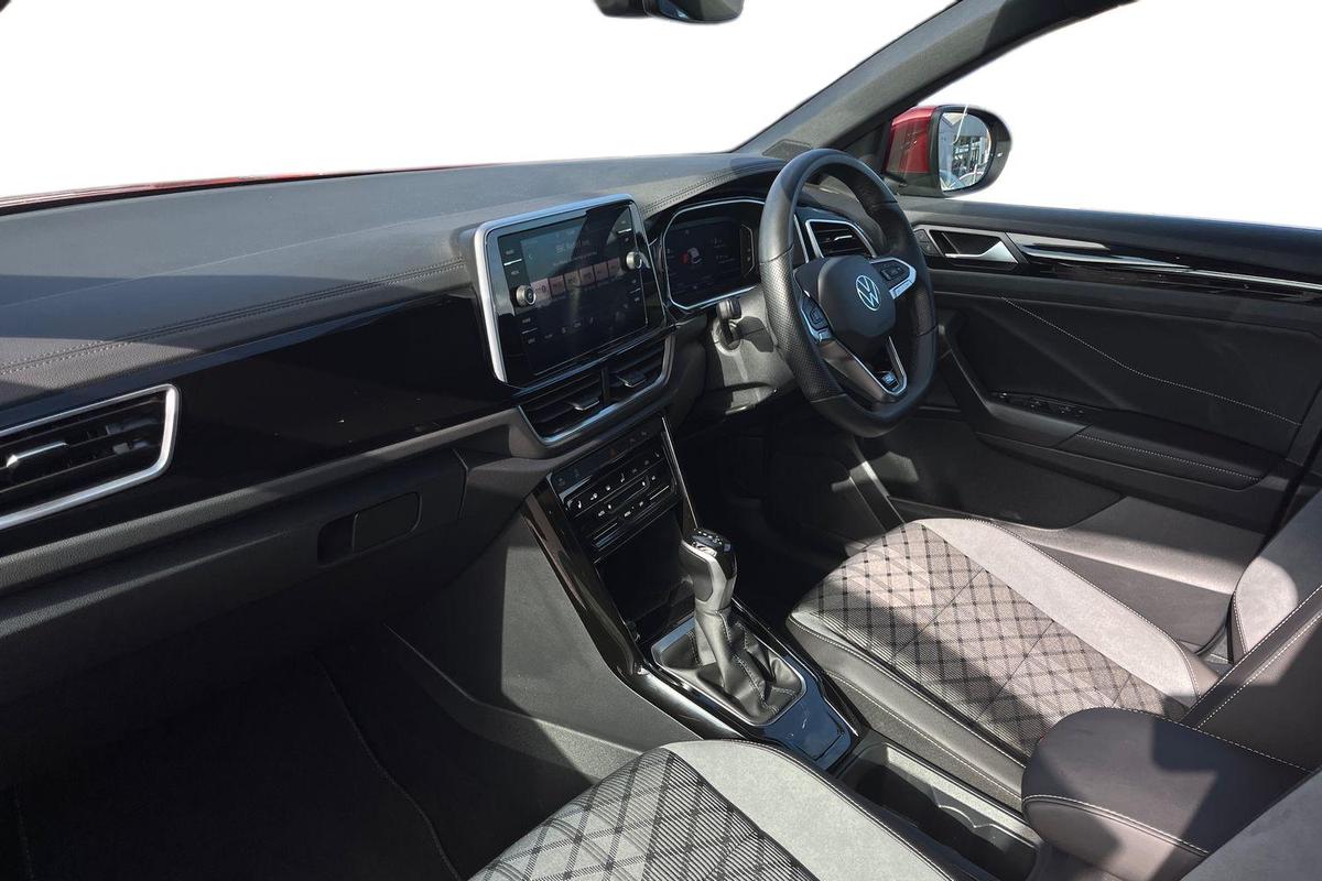 Used Volkswagen T-Roc 2025 for sale - 77542198: Photo 2