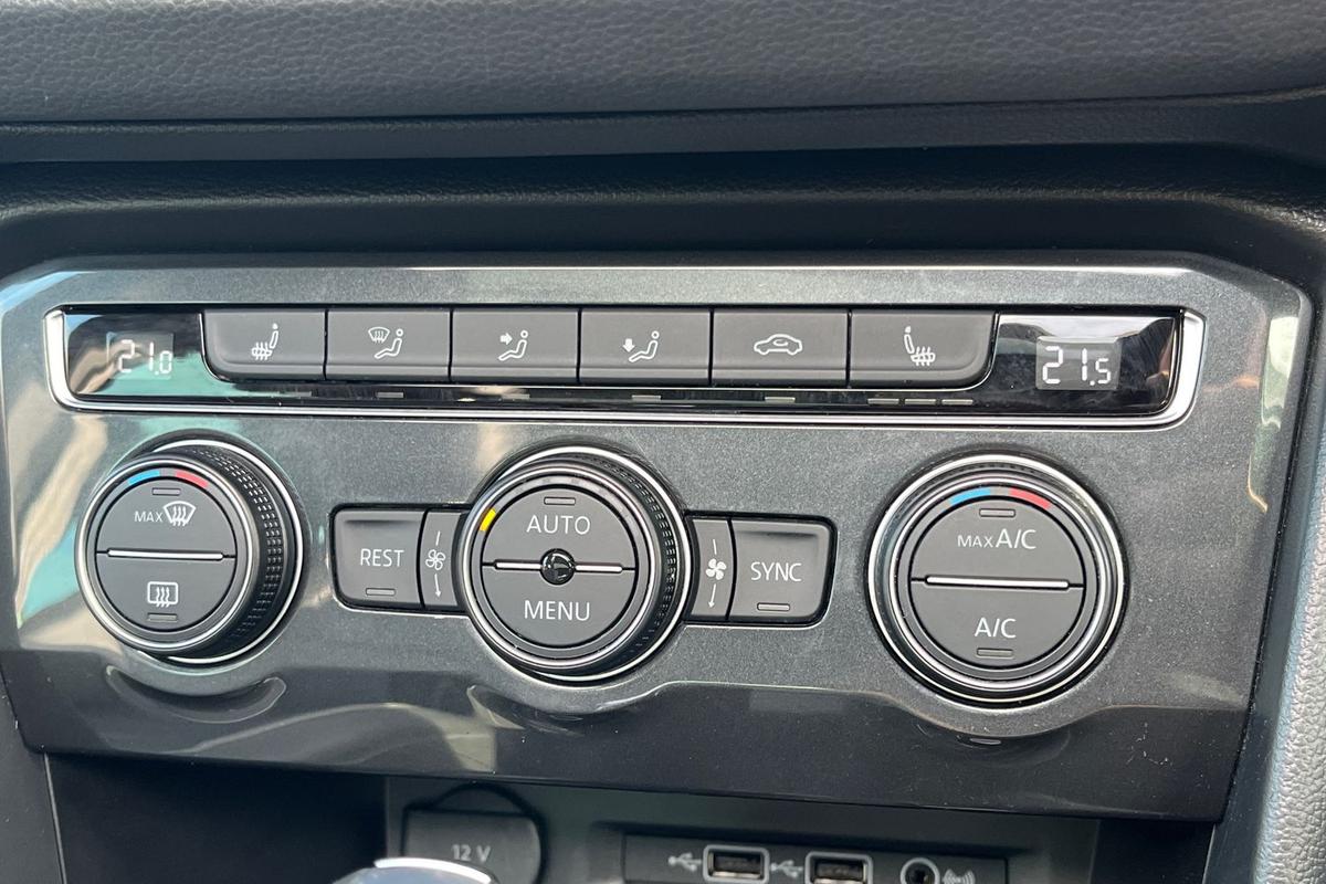 Used Volkswagen Tiguan 2019 for sale - 76673382: Photo 14