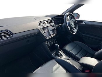 Used Volkswagen Tiguan 2019 for sale - 76673382: Photo