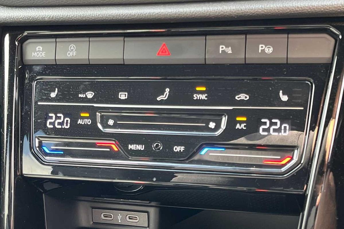 Used Volkswagen T-Roc 2025 for sale - 77413585: Photo 14