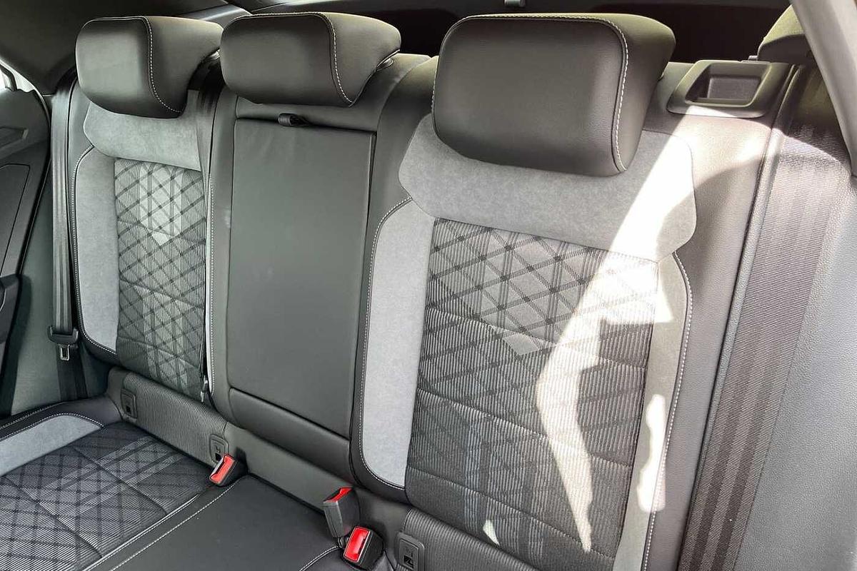 Used Volkswagen T-Roc 2025 for sale - 77413585: Photo 19