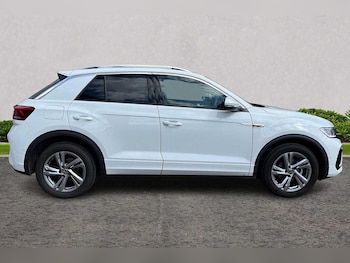 Used Volkswagen T-Roc 2025 for sale - 77413585: Photo