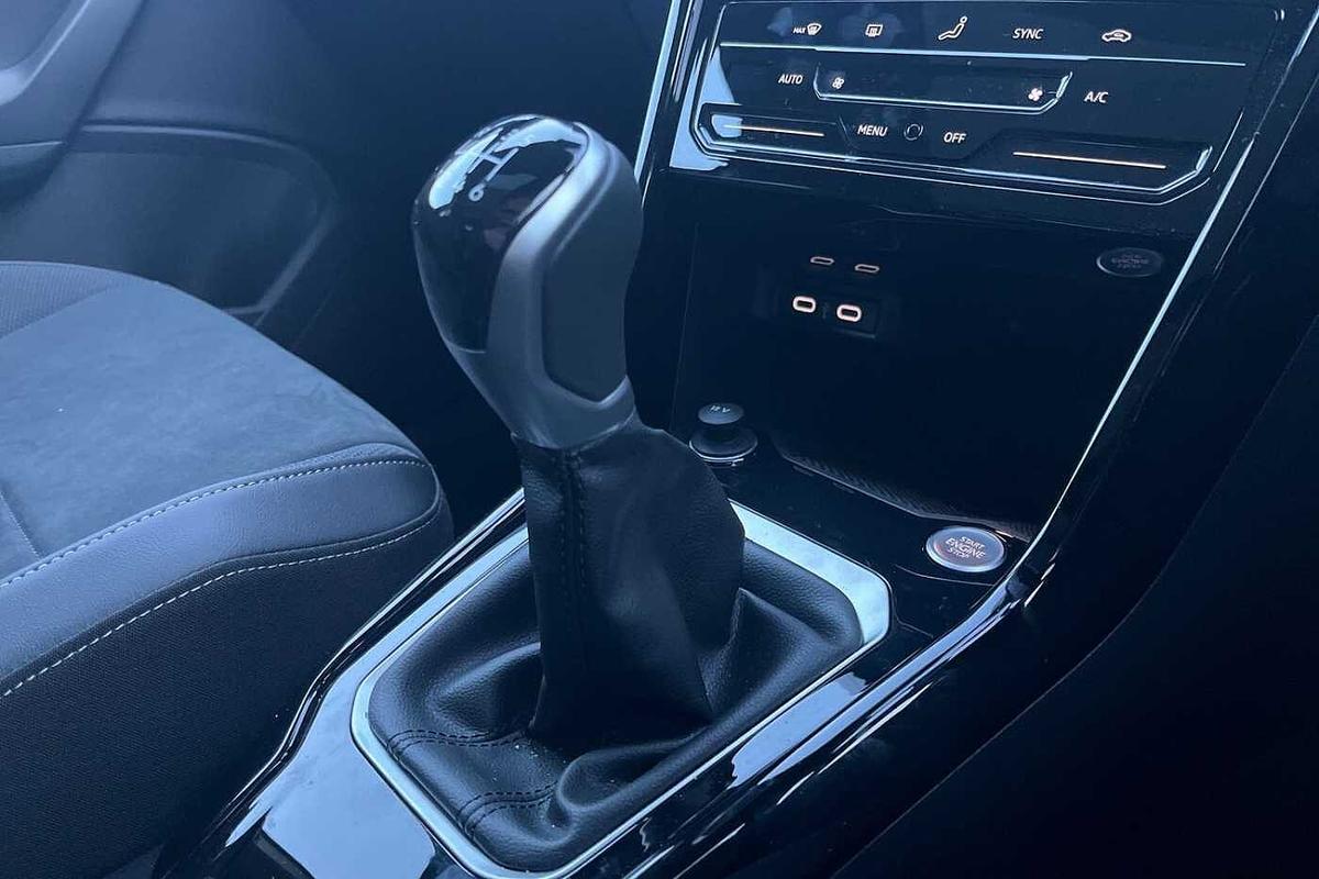 Used Volkswagen T-Roc 2025 for sale - 77542339: Photo 10