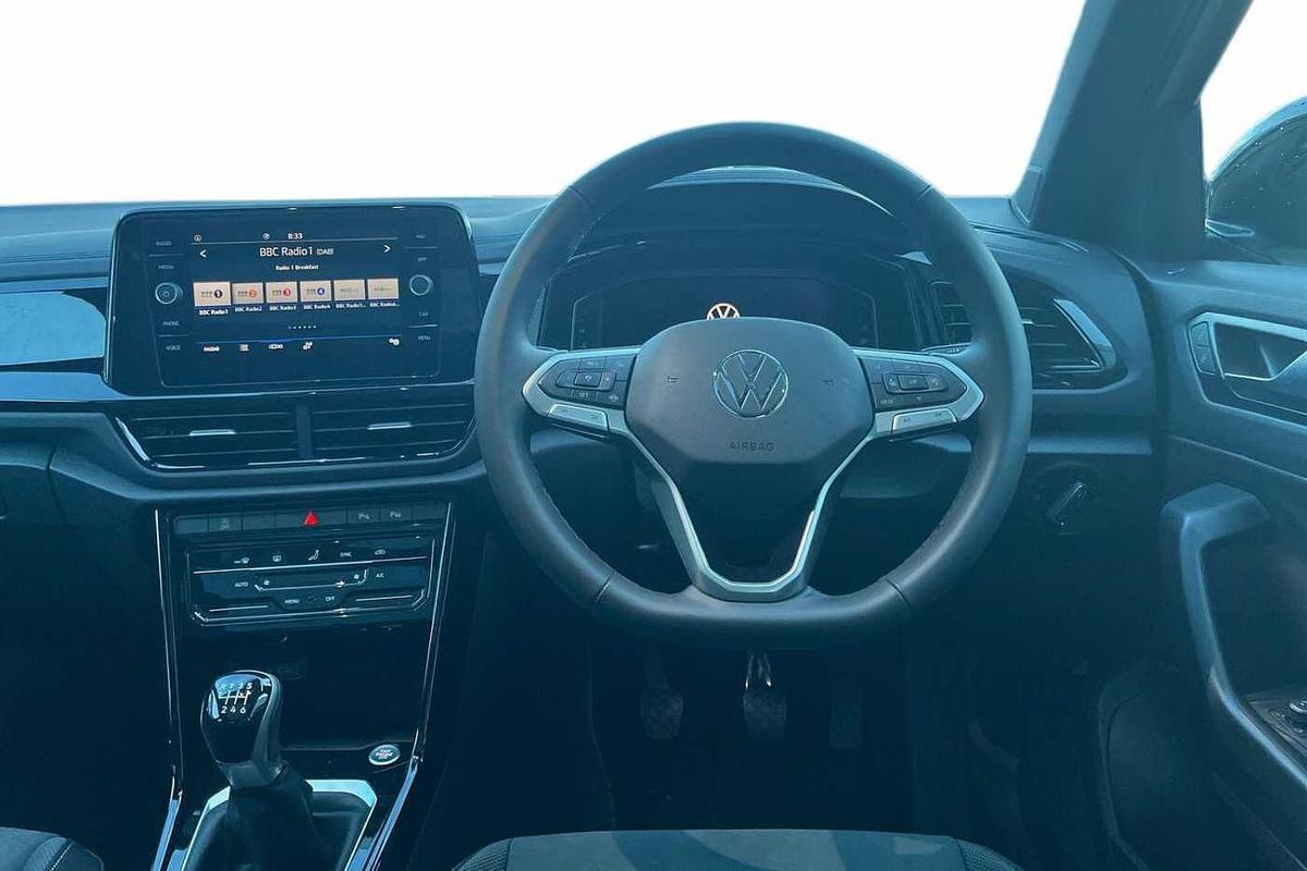 Used Volkswagen T-Roc 2025 for sale - 77542339: Photo 15