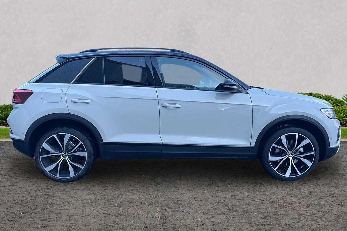 Used Volkswagen T-Roc 2025 for sale - 77542339: Photo 4