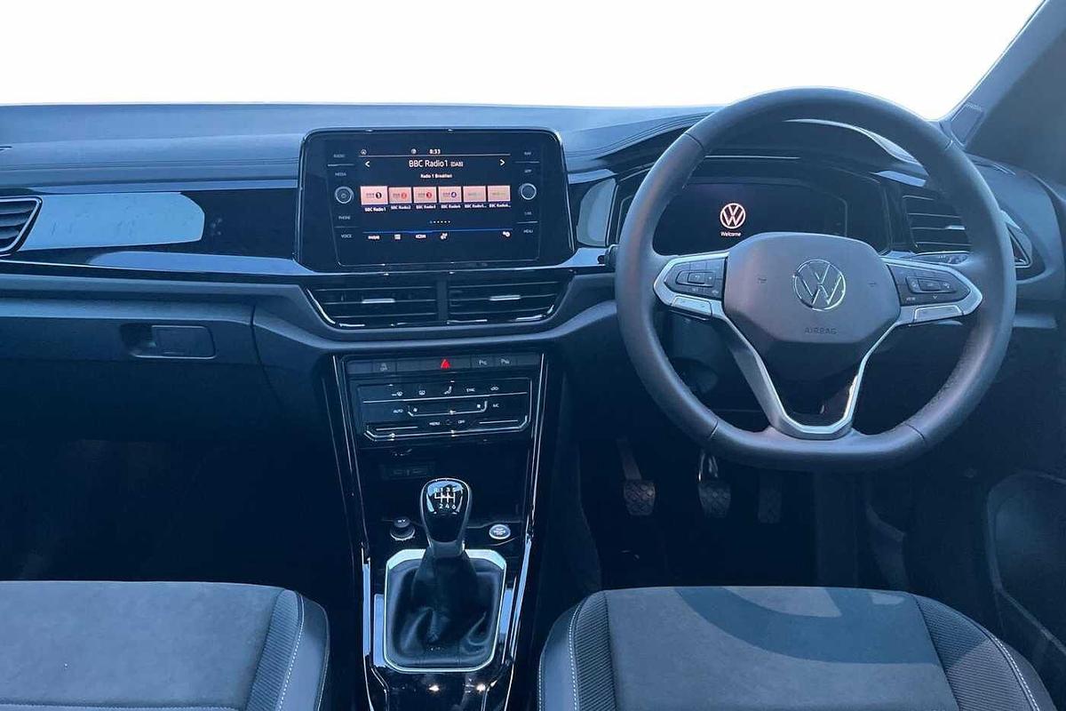 Used Volkswagen T-Roc 2025 for sale - 77542339: Photo 8