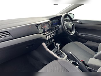 Used Volkswagen Polo 2023 for sale - 76676672: Photo