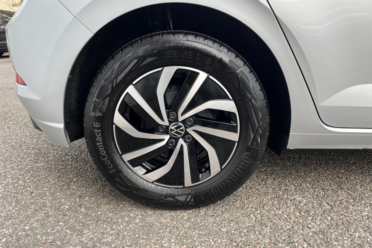 Used Volkswagen Polo 2023 for sale - 76676672: Photo 5