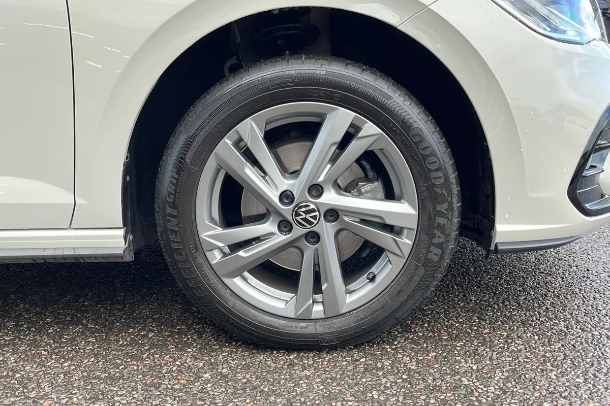 Used Volkswagen Polo 2024 for sale - 76677995: Photo 5