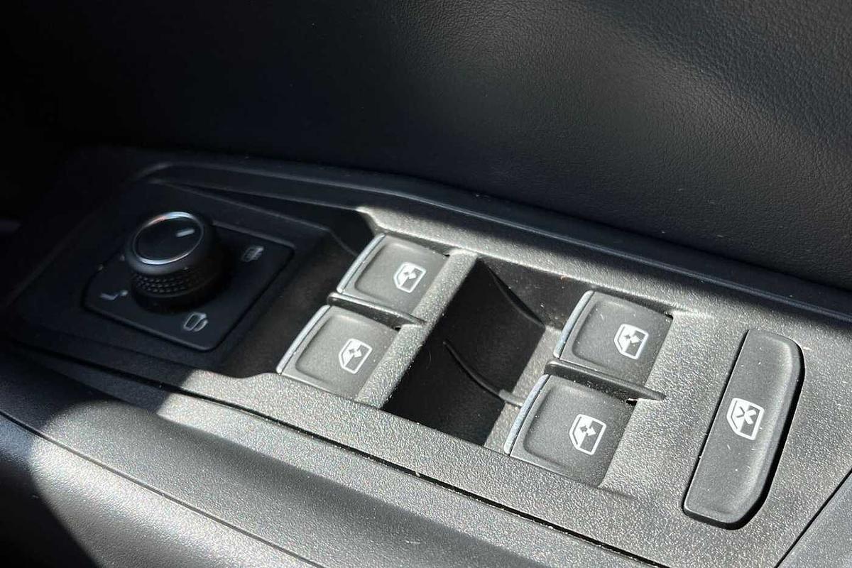 Used Volkswagen T-Roc 2025 for sale - 77542171: Photo 17