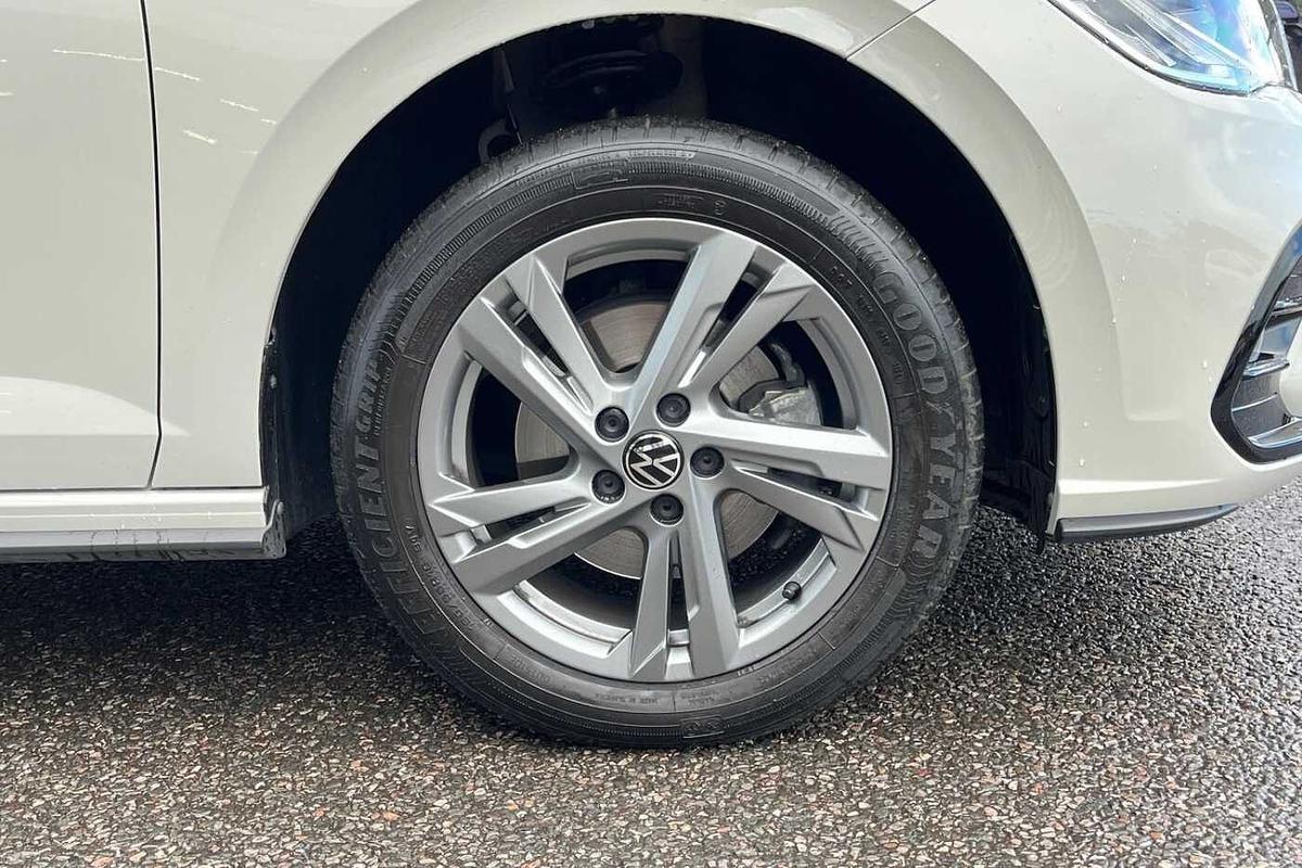 Used Volkswagen Polo 2024 for sale - 77542145: Photo 5