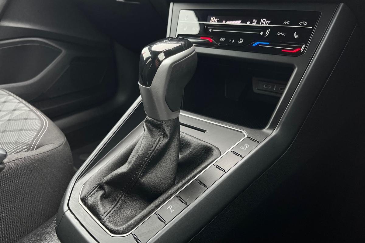 Used Volkswagen Polo 2024 for sale - 76677853: Photo 10