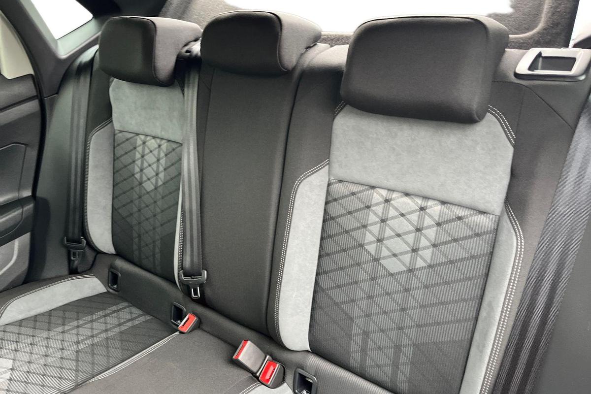 Used Volkswagen Polo 2024 for sale - 76677853: Photo 19